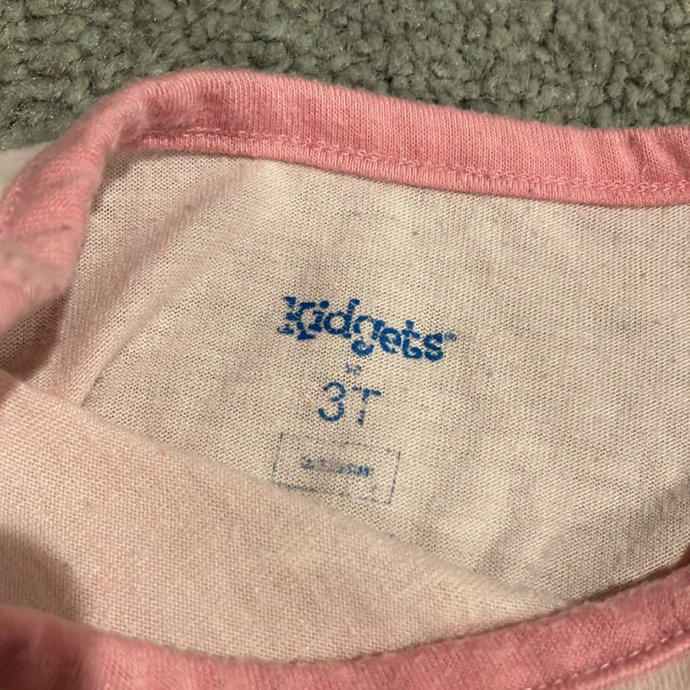 Kidgets Brand Unicorn and Mermaid Tops 
🦄 🧜‍♀️ - Picture 4 of 10